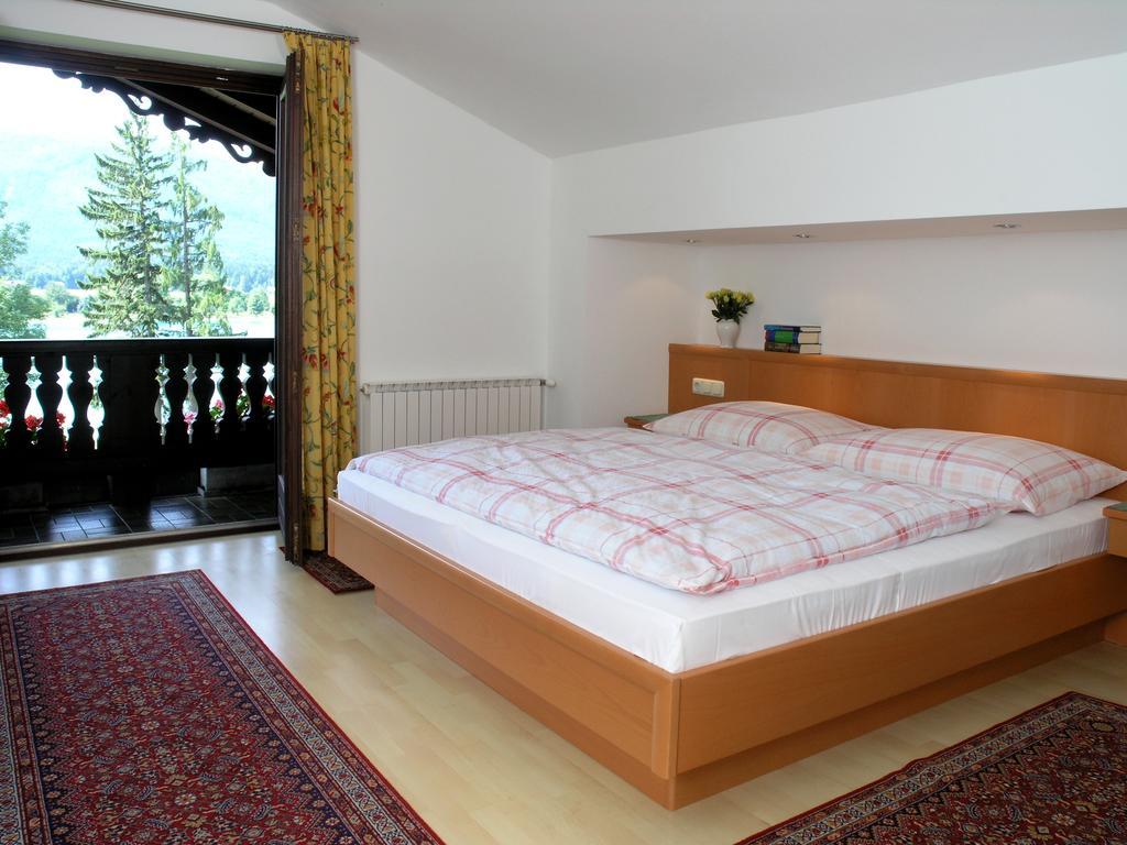 Haus Seeschwalbe Saint Wolfgang Værelse billede